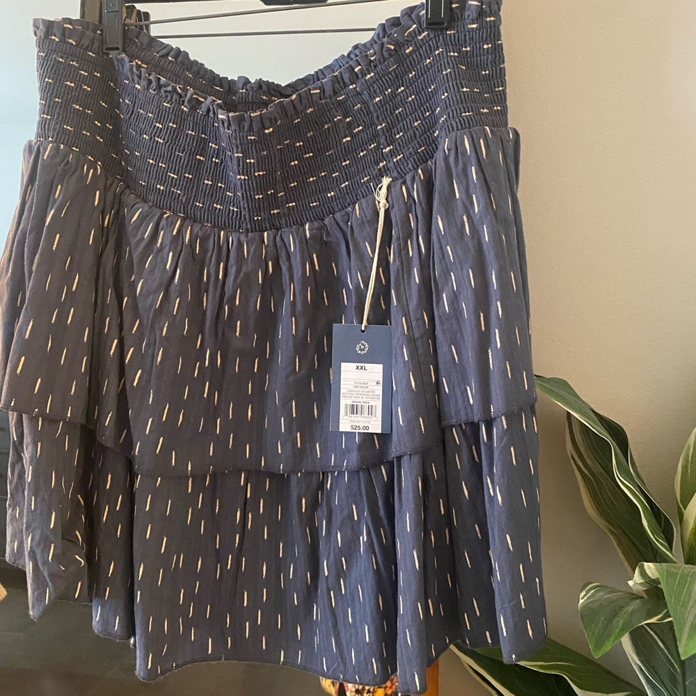 Universal Threads 2 tiered skirt Size XXL NWT